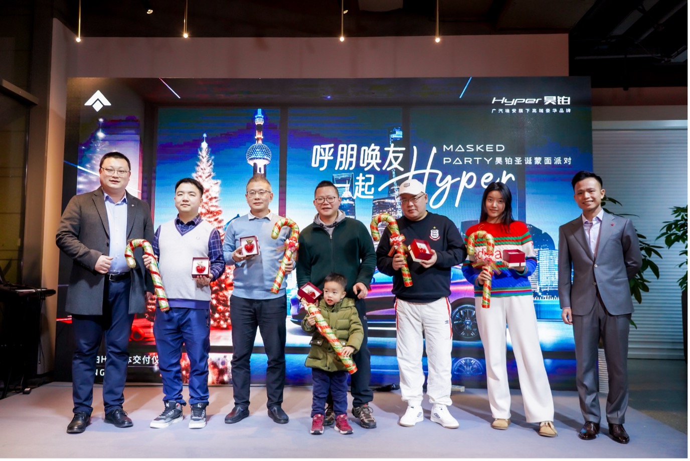 昊铂HT集体交付仪式在上海举办 多重购车补贴正在派发中